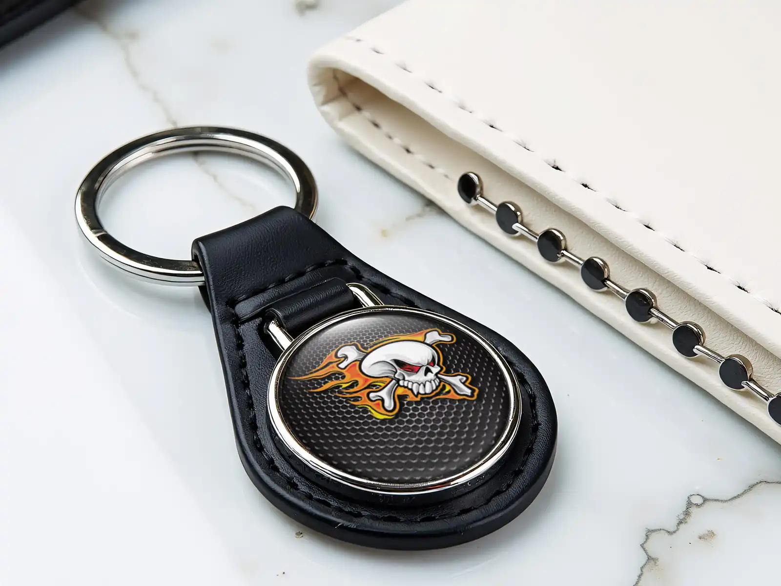 Leather Keychain Wallet Secure Style Slim Size Pro